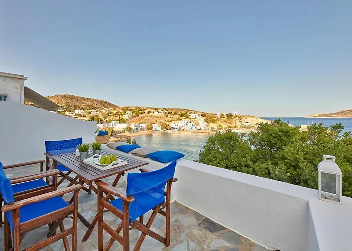 Apartment Psathi Blue Alpha Kímolos